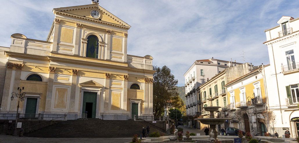 saluto-turisti-mons-soricelli